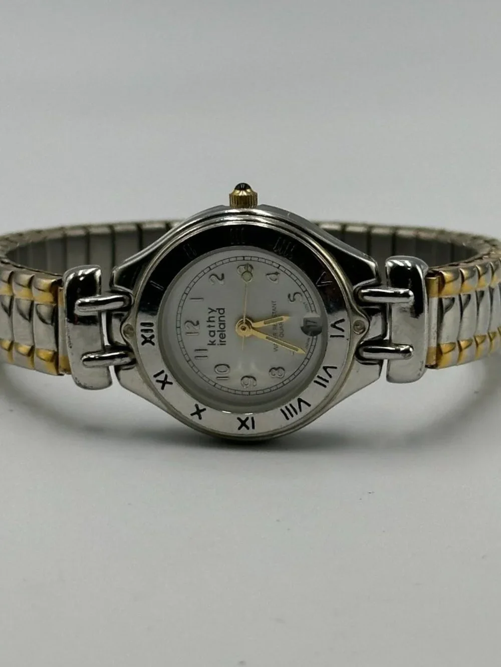 3/$30 Kathy Ireland Watch Women Silver Gold Two Tone Date Stretch Band 6.75